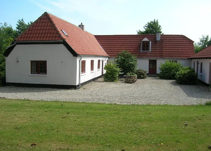 招待所 Vranum 维堡